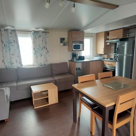 Mobil Home 8P Domaine De Dugny Onzain Exteriér fotografie